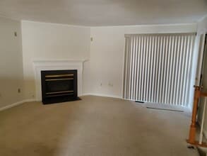 11309 Kings Crest Ct in Fredericksburg, VA - Building Photo - Building Photo