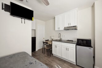 Royal Viking in Los Angeles, CA - Foto de edificio - Building Photo