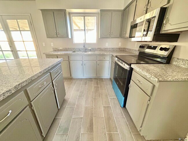 1744 W 24th Dr in Yuma, AZ - Building Photo - Building Photo