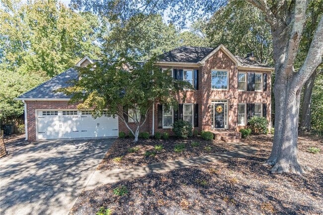 property at 310 Bent Grass Dr