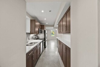 1185 Gustavus Ln in Columbus, OH - Building Photo - Building Photo