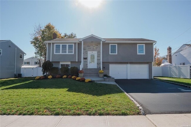 property at 4 Splitrail Pl