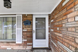 7420 Drexel St in Dearborn Heights, MI - Building Photo - Building Photo