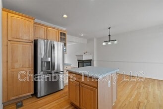 8453 Kirby Lionsdale Dr in Lorton, VA - Building Photo - Building Photo