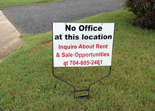 Hawley Apartments in Belmont, NC - Building Photo - Building Photo