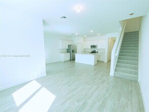 4363 Hammock Grove Dr in Lake Worth, FL - Building Photo - Building Photo