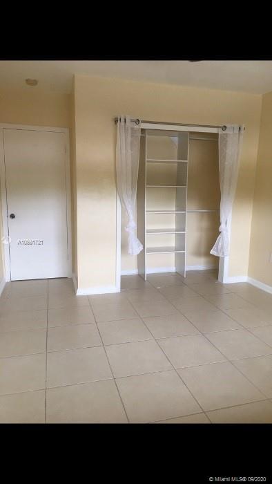 12101 Griffing Blvd-Unit -1 in North Miami, FL - Building Photo - Building Photo