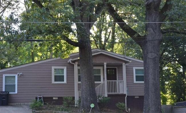 property at 3095 McKenzie Rd