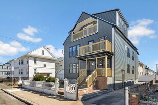 43 Wright Ave in Medford, MA - Building Photo