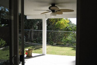 220 Sandstone St in Chula Vista, CA - Building Photo - Building Photo