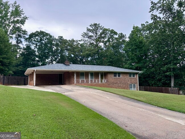 property at 5506 Woodland Dr