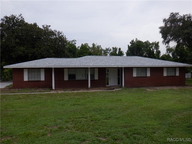 property at 35433 Crescent Dr