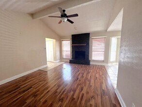 7317 Dixie Dr in Austin, TX - Building Photo - Building Photo