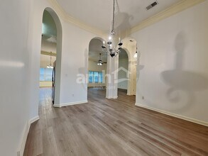 6377 Braybourne Main in Olive Branch, MS - Foto de edificio - Building Photo