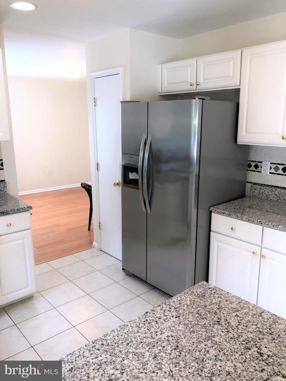 30 Richards Rd in Lawrence Township, NJ - Building Photo - Building Photo