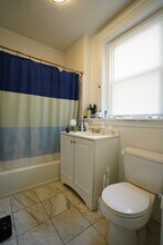 82 Brainerd Rd, Unit 18 in Boston, MA - Foto de edificio - Building Photo