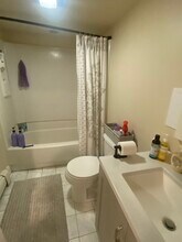 1130 Commonwealth Ave, Unit 516 in Boston, MA - Building Photo - Building Photo
