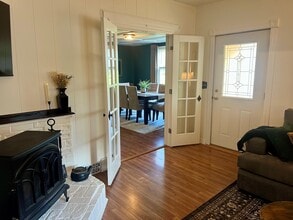 115 Hyde Park Ave in Waukesha, WI - Building Photo - Building Photo