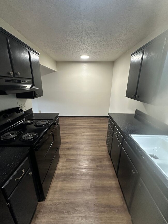 320 S Wyandotte Ave in Bartlesville, OK - Building Photo - Building Photo