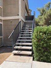 4623 Krissylouise Way in Las Vegas, NV - Building Photo - Building Photo