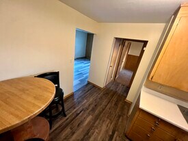1607 2nd Ave NE, Unit 1 in Rochester, MN - Building Photo