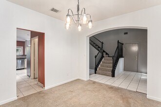 2635 Lakehills St in San Antonio, TX - Building Photo - Building Photo