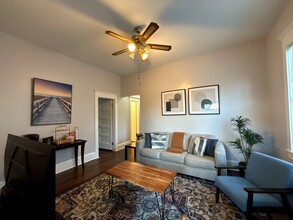 907 Oak St in Columbia, SC - Building Photo - Building Photo