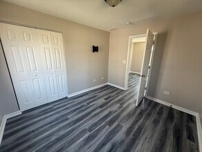 1504 S Ottawa St in Joliet, IL - Building Photo - Building Photo