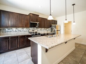 7039 Cinder Village Dr in Sparks, NV - Building Photo - Building Photo