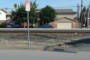 3701 Lafayette St in Santa Clara, CA - Building Photo