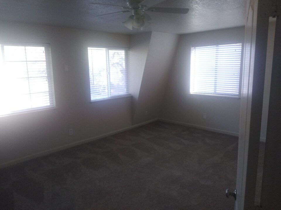 7675 Swampy Ln in Loomis, CA - Building Photo