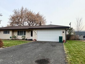 5462 Villa Dr in Klamath Falls, OR - Building Photo
