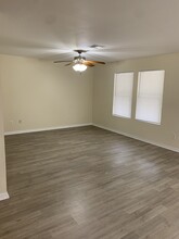 8085 Royal Oak Rd in Bay St. Louis, MS - Building Photo - Building Photo