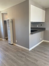 14611 Chadron Ave in Gardena, CA - Building Photo - Building Photo