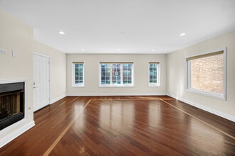 548 E 50th St in Chicago, IL - Building Photo - Building Photo