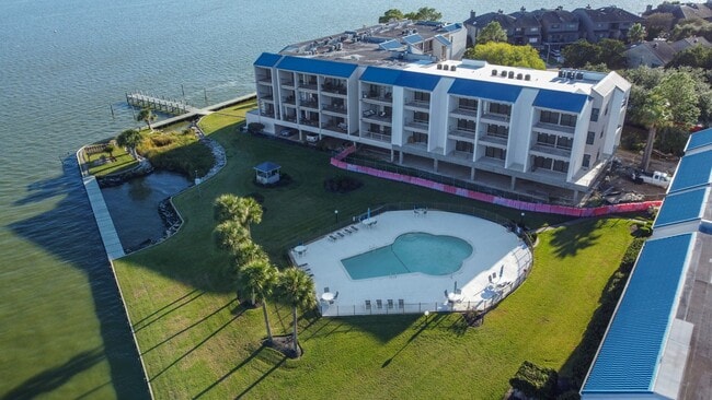 property at 351 Lakeside Ln