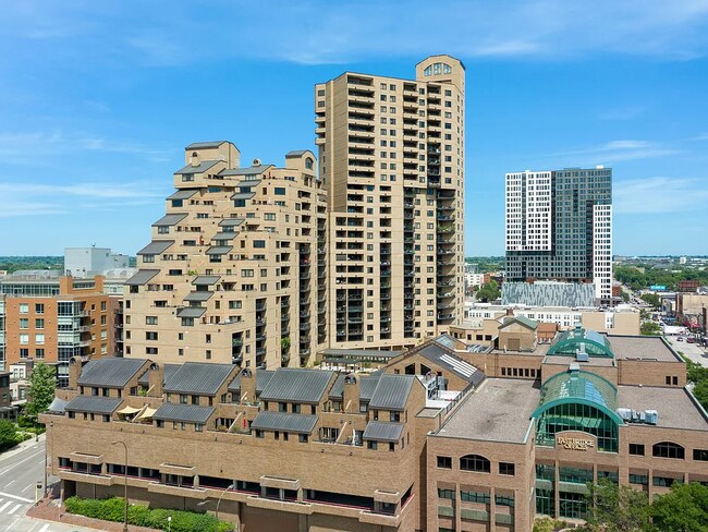 20 NE 2nd St in Minneapolis, MN - Building Photo - Building Photo