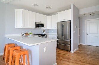 172 Kimball Ave, Unit 3B in Revere, MA - Building Photo - Building Photo