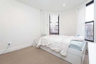 209 W Newton St, Unit 3 in Boston, MA - Building Photo - Building Photo