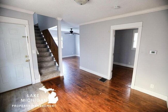911 Chatham St NW in Grand Rapids, MI - Building Photo - Building Photo