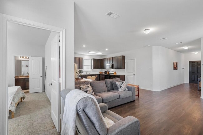 1417 Desert Rock Way in Fort Worth, TX - Building Photo - Building Photo