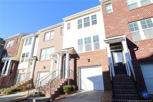 317 Michigan Ave in Cary, NC - Building Photo