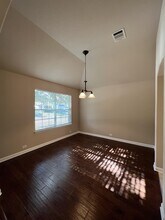 24431 Flint Creek in San Antonio, TX - Foto de edificio - Building Photo