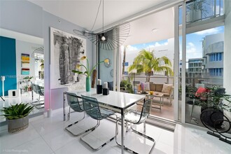 2100 Park Ave in Miami Beach, FL - Foto de edificio - Building Photo