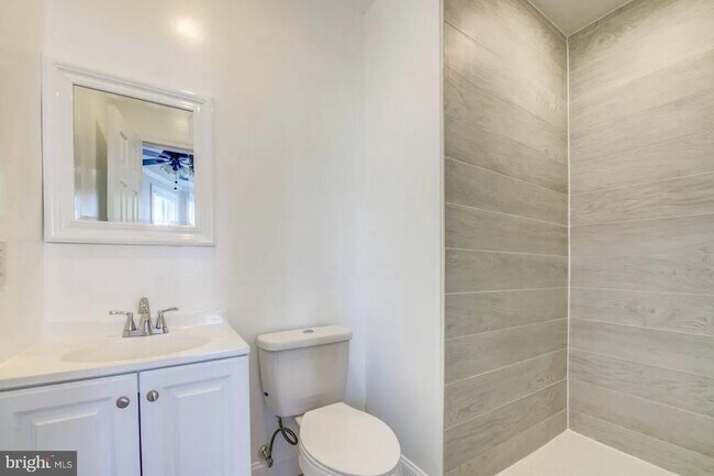 property at 1522 1st St NW