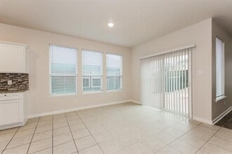 9430 Smoke Tree Dr in Forney, TX - Building Photo - Building Photo