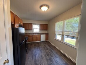 1315 Hammond St in Lansing, MI - Foto de edificio - Building Photo