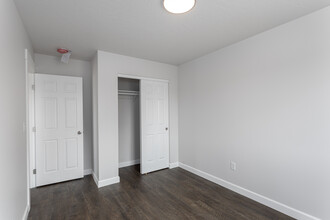 6th & Pines Townhomes in Spokane Valley, WA - Foto de edificio - Interior Photo