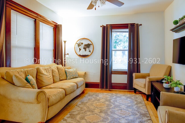 property at 1658 Oregon St