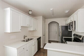 7628 Hollow Point Dr in Fort Worth, TX - Building Photo - Building Photo